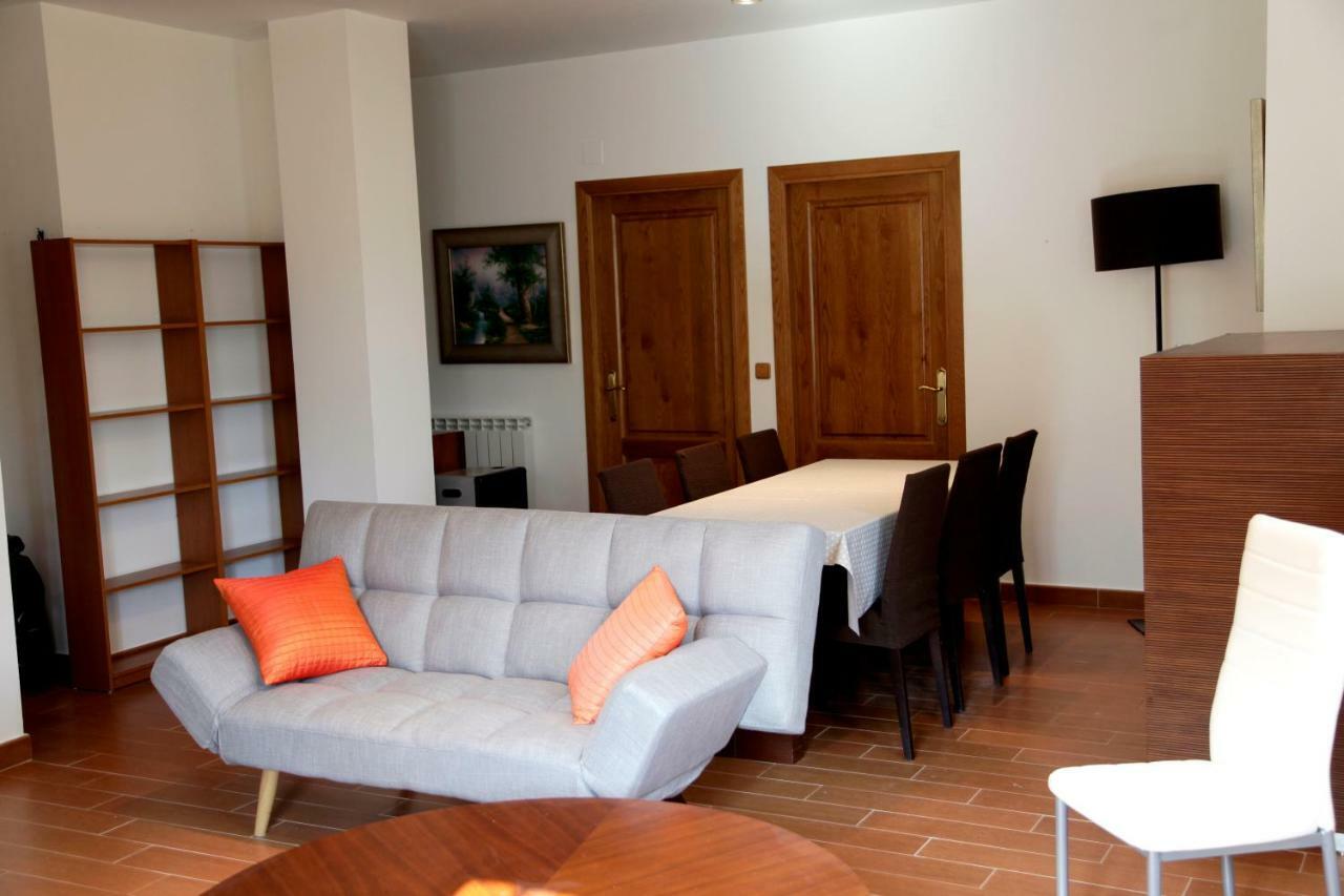 Apartamento Sarzaleta Galdeano Ngoại thất bức ảnh